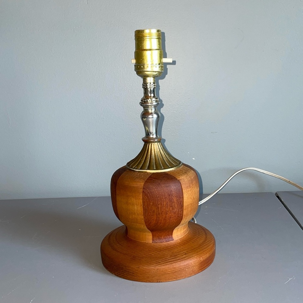 Wood Lamp Vintage Lamps & Lighting * As Is Working Condition Home Decor